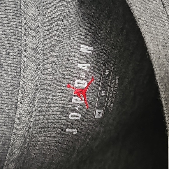 Jordan gray tee - Picture 2 of 3